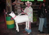 costume2.jpg