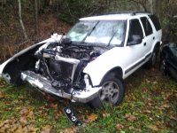 blazer crash.jpg blazer crash.jpg